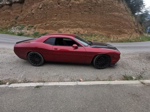 Dodge Challenger 