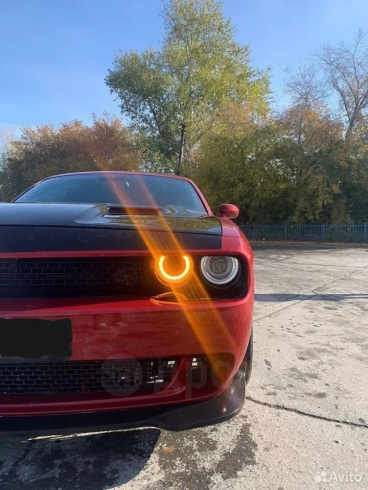 Dodge Challenger 