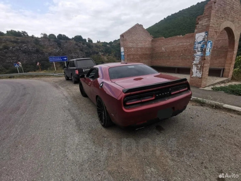 Dodge Challenger 
